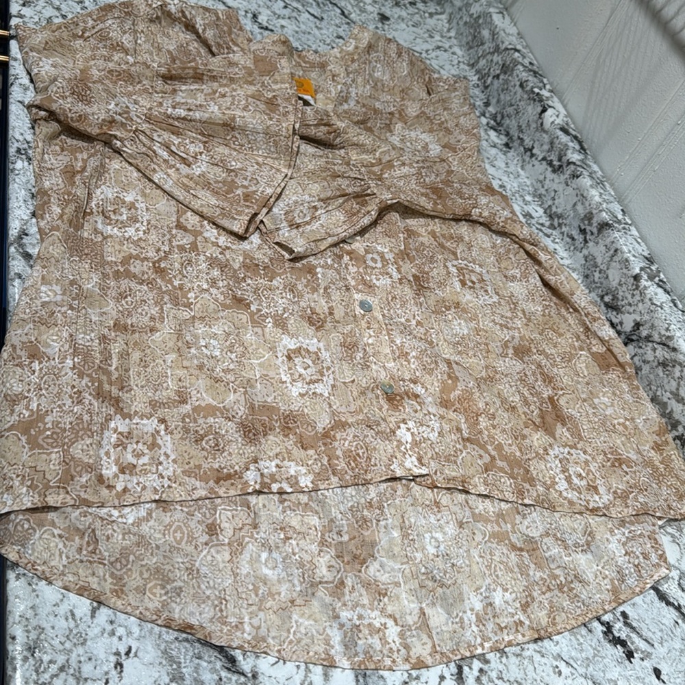 Boho 3/4 flared sleeve button down top Ruby Rd. - Picture 7 of 8